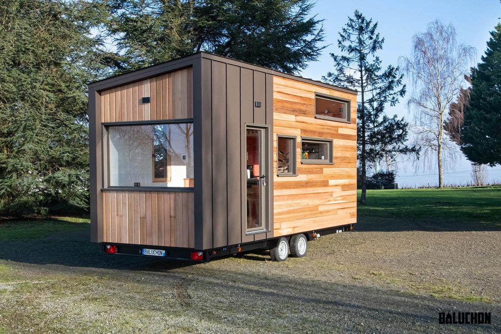 Contemporary tiny house fits full-time living into length of just 20 ft