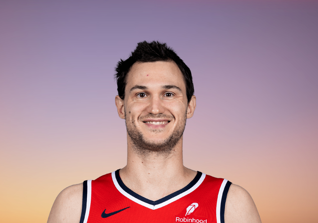 Danilo Gallinari signs with team in Puerto Rico