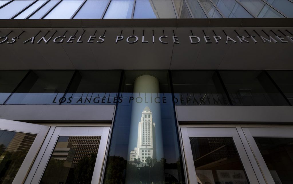 Lawsuit claims LAPD officer pulled gun, chased man in dispute over girlfriend